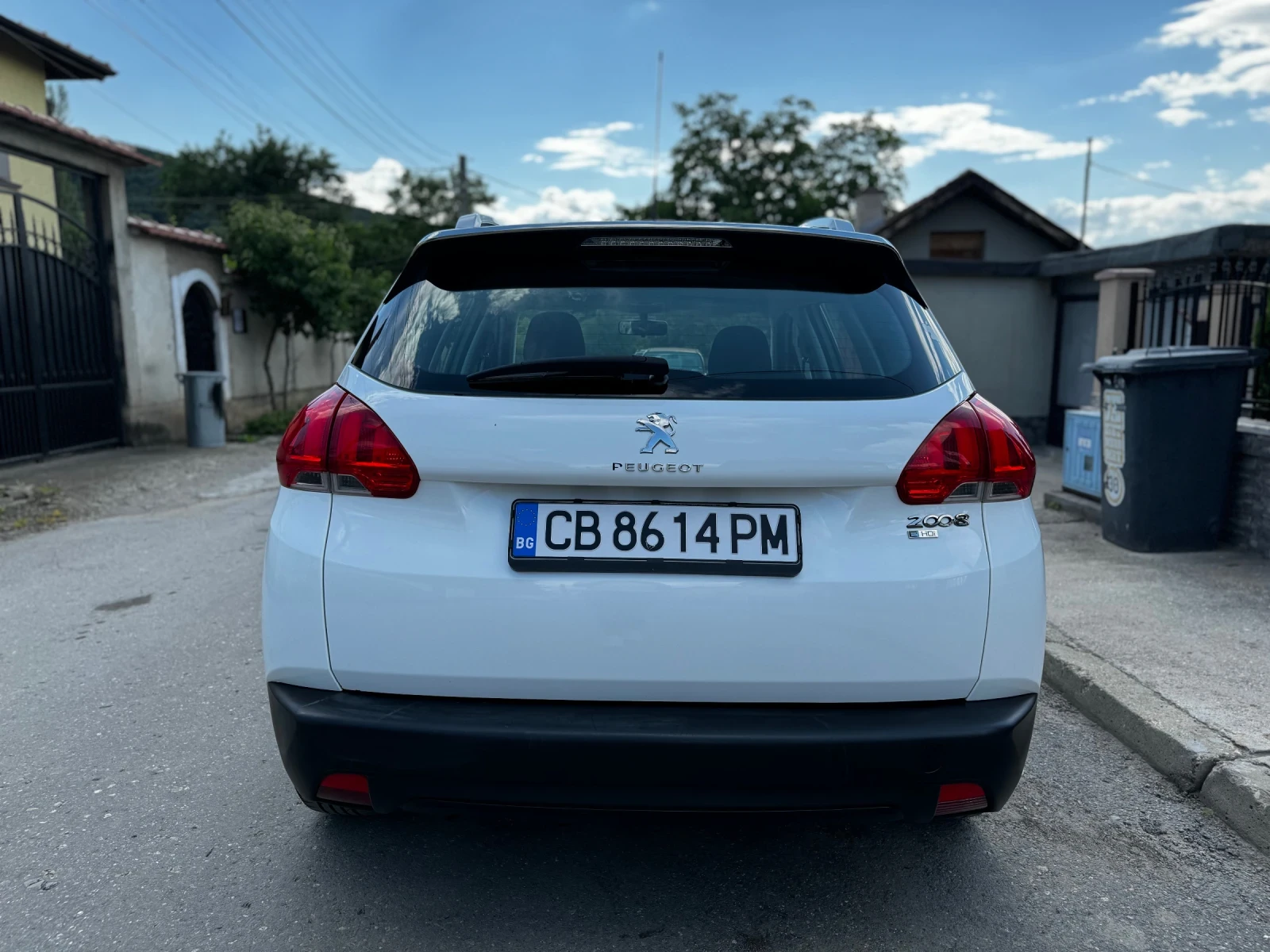 Peugeot 2008 1.6 HDI, снимка 10 - Автомобили и джипове - 55947055