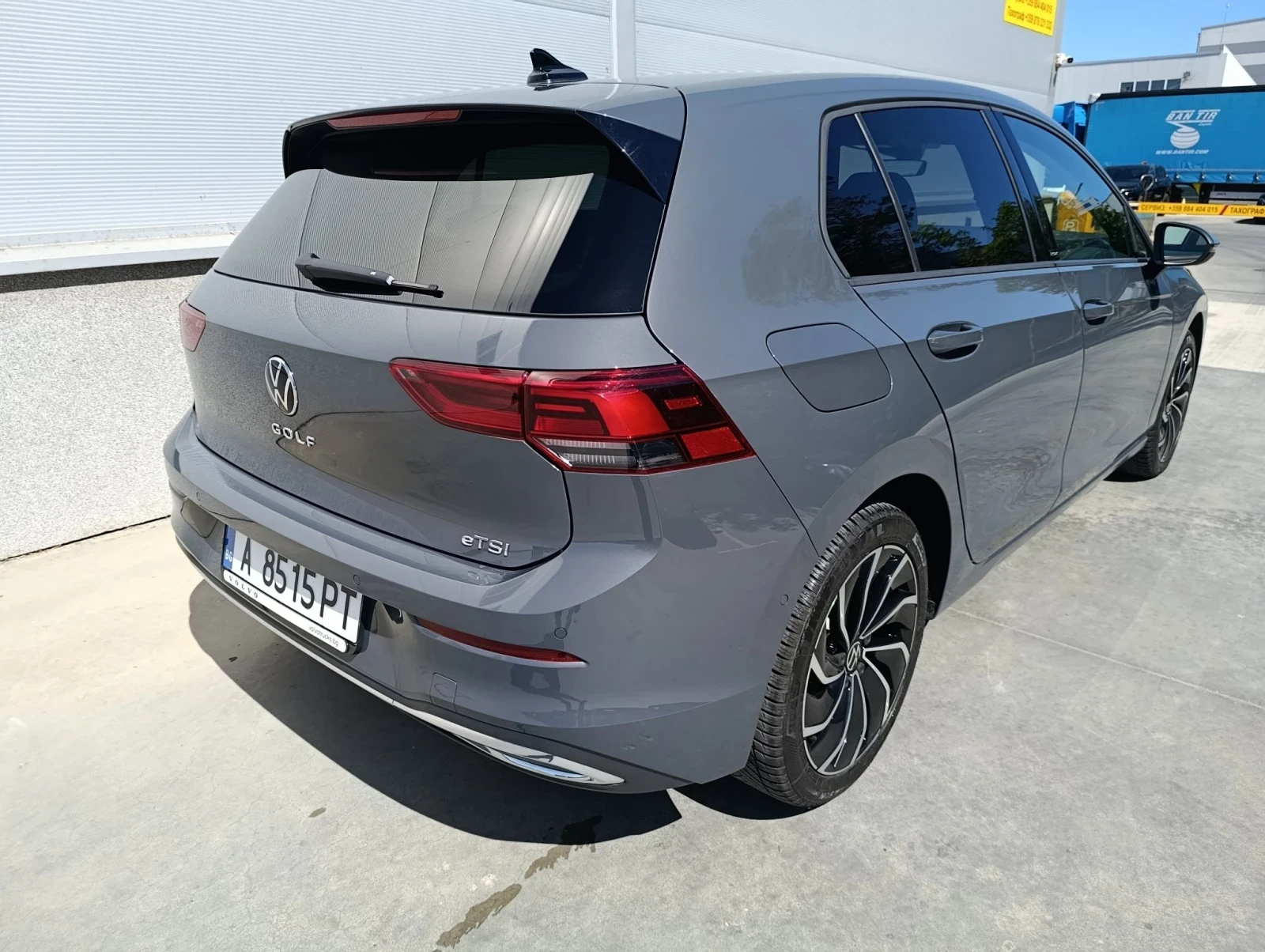 VW Golf 1.5 eTSI  НОВ!, снимка 5 - Автомобили и джипове - 55989332