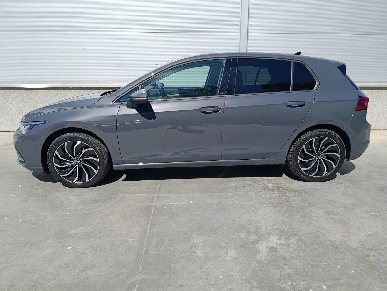 VW Golf 1.5 eTSI  НОВ!, снимка 12 - Автомобили и джипове - 55989332
