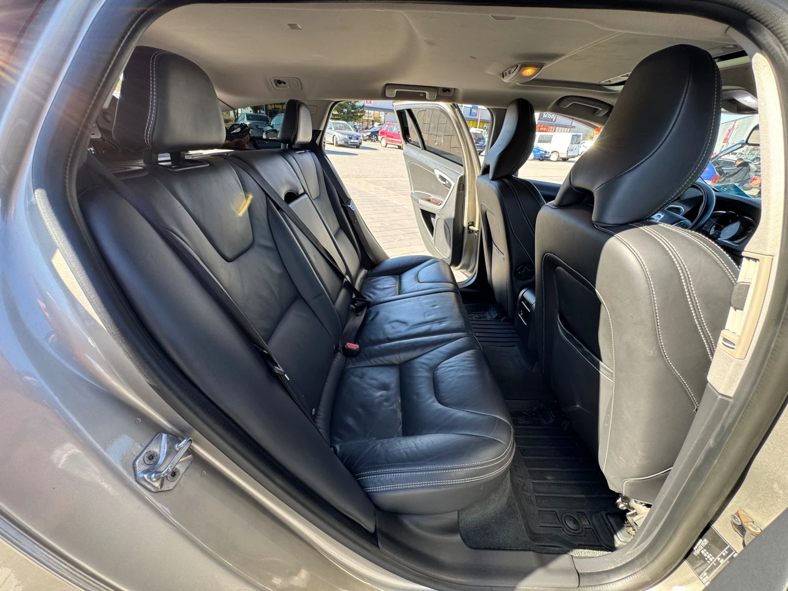 Volvo V60 D6 | Mobile.bg � ����������� 13