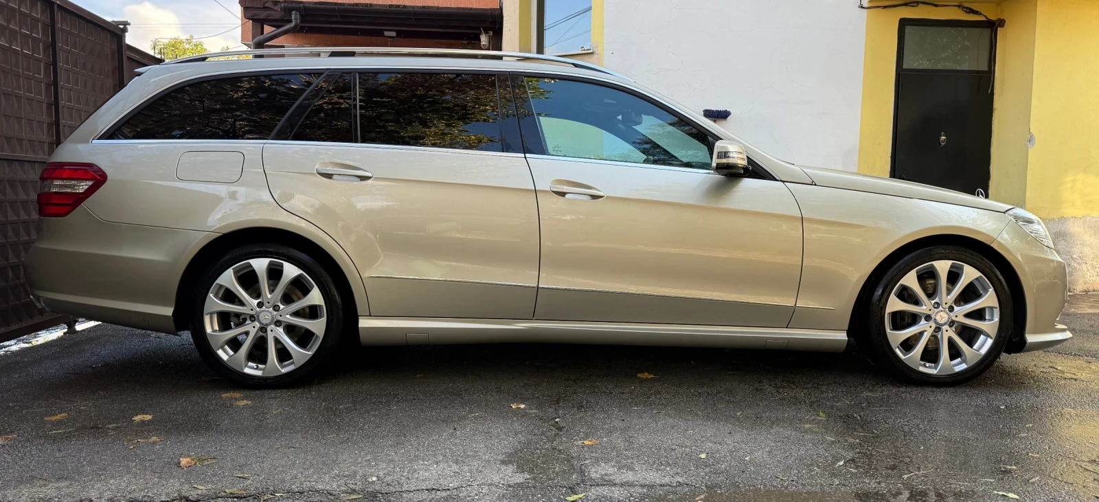 Mercedes-Benz E 350, снимка 5 - Автомобили и джипове - 56543116