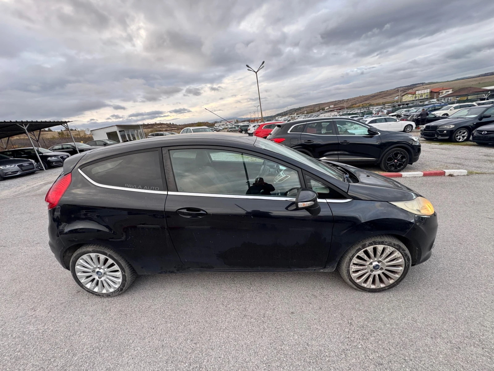 Ford Fiesta 1.6 tdci, снимка 4 - Автомобили и джипове - 56735675