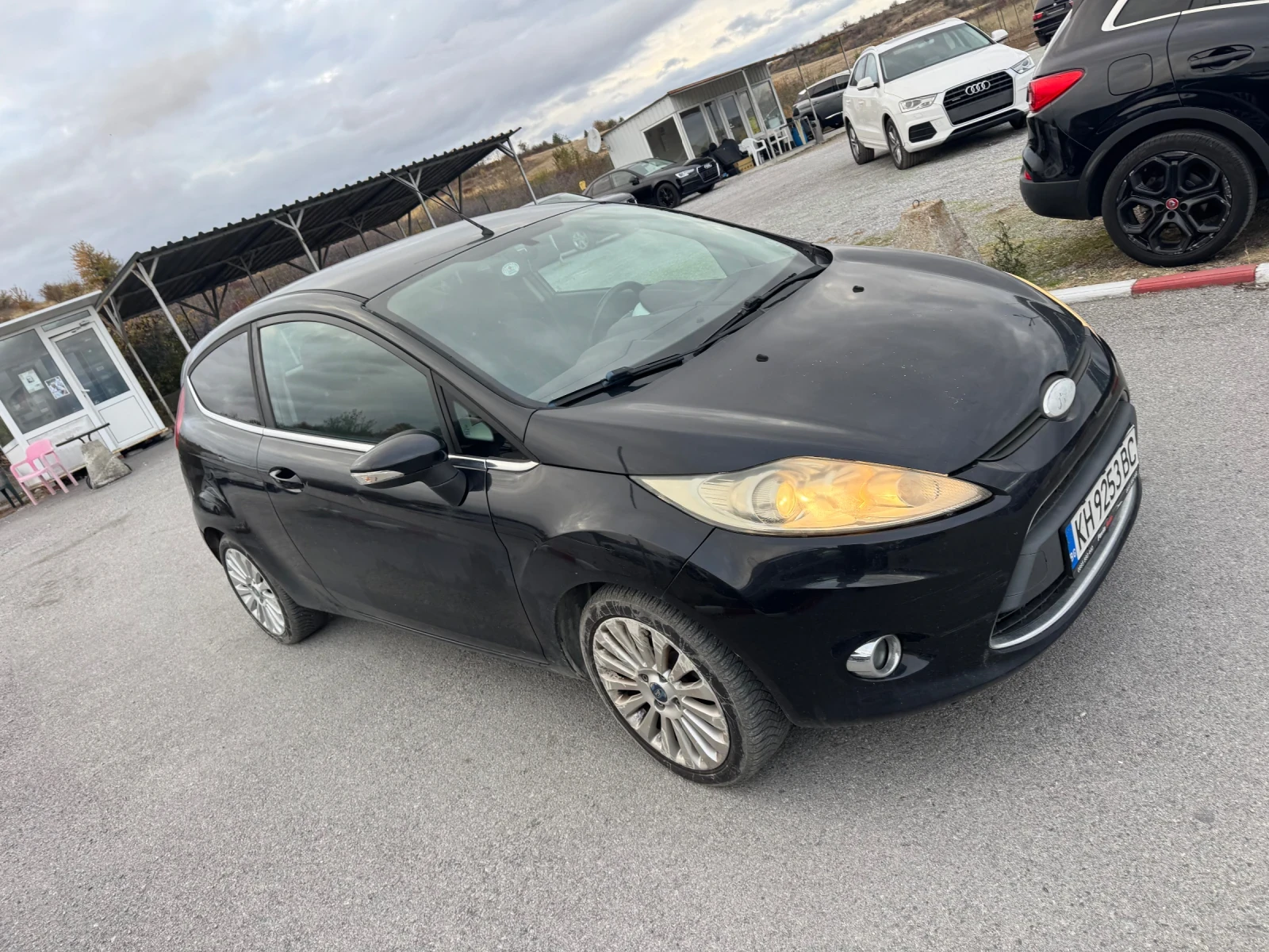 Ford Fiesta 1.6 tdci, снимка 3 - Автомобили и джипове - 56735675