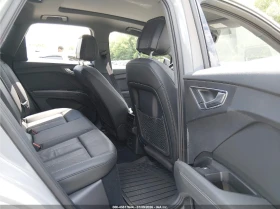 Audi Q4 E-TRON PREMIUM PLUS 50 QUATTRO, снимка 10