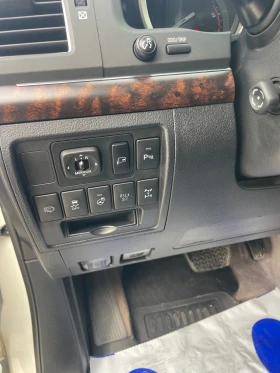 Toyota Land cruiser 200 | Auto.bg — изображение 7