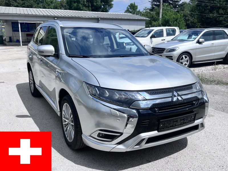 Mitsubishi Outlander 2.4PHEV, ШВЕЙЦАРИЯ, снимка 1 - Автомобили и джипове - 43329288