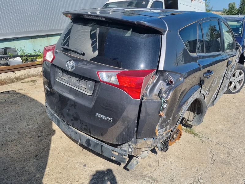 Toyota Rav4 2.0dizel-124ks-2013god-1AD FTV На части!!!, снимка 5 - Автомобили и джипове - 49385546