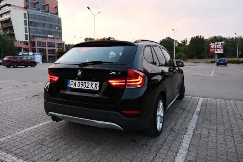 BMW X1, снимка 2 - Автомобили и джипове - 51387494