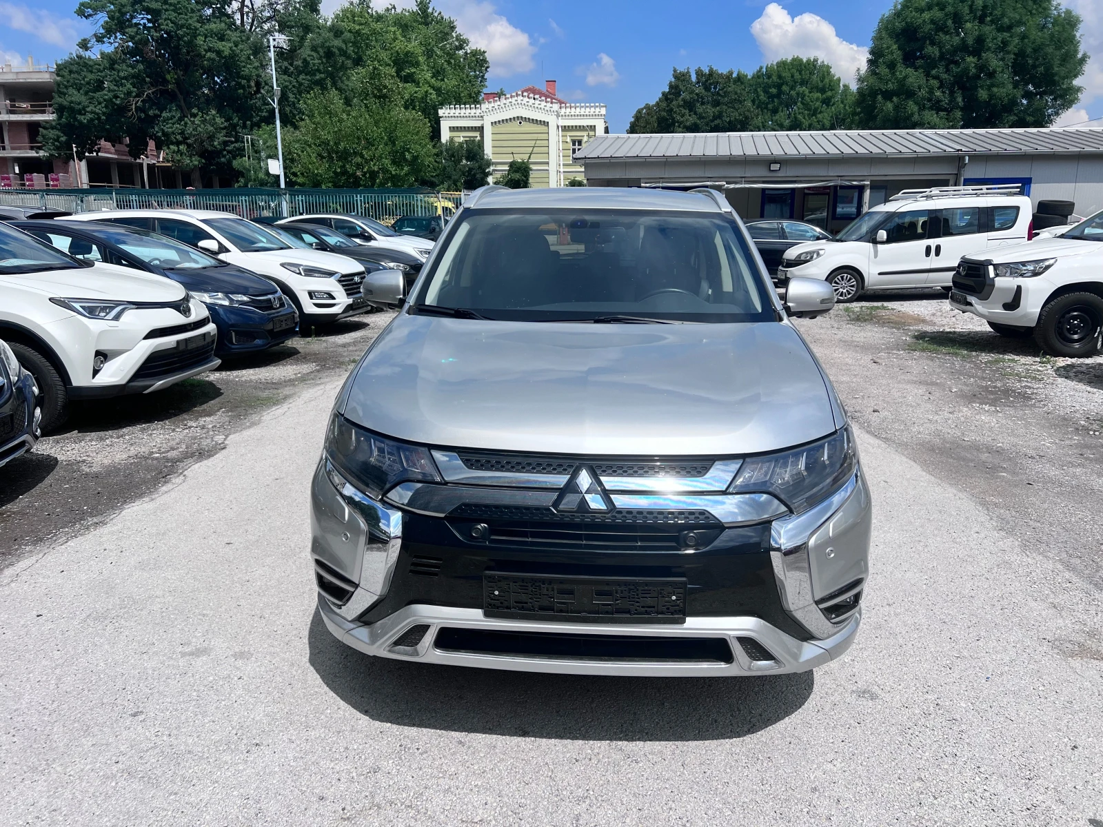 Mitsubishi Outlander 2.4PHEV, ШВЕЙЦАРИЯ - изображение 7