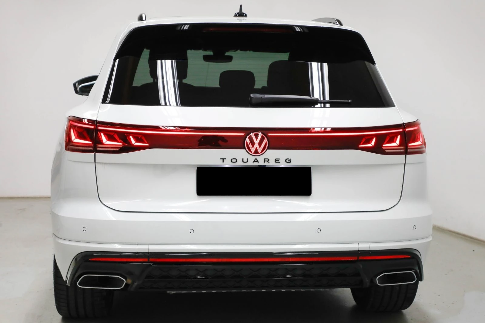 VW Touareg 3.0 TSI V6 4Motion = R-Line= Гаранция - изображение 4