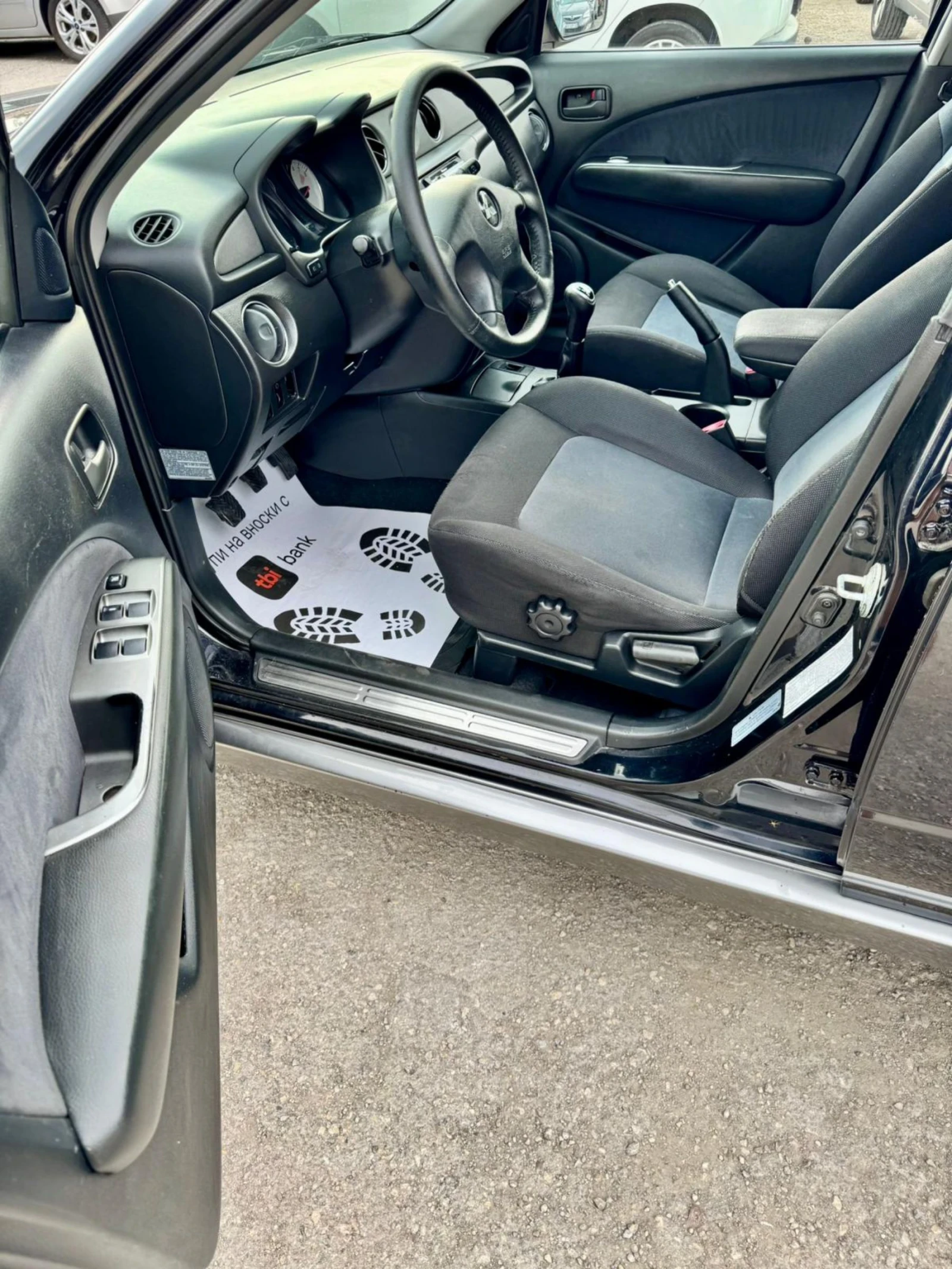 Mitsubishi Outlander 2.0i, ГАЗ - изображение 9