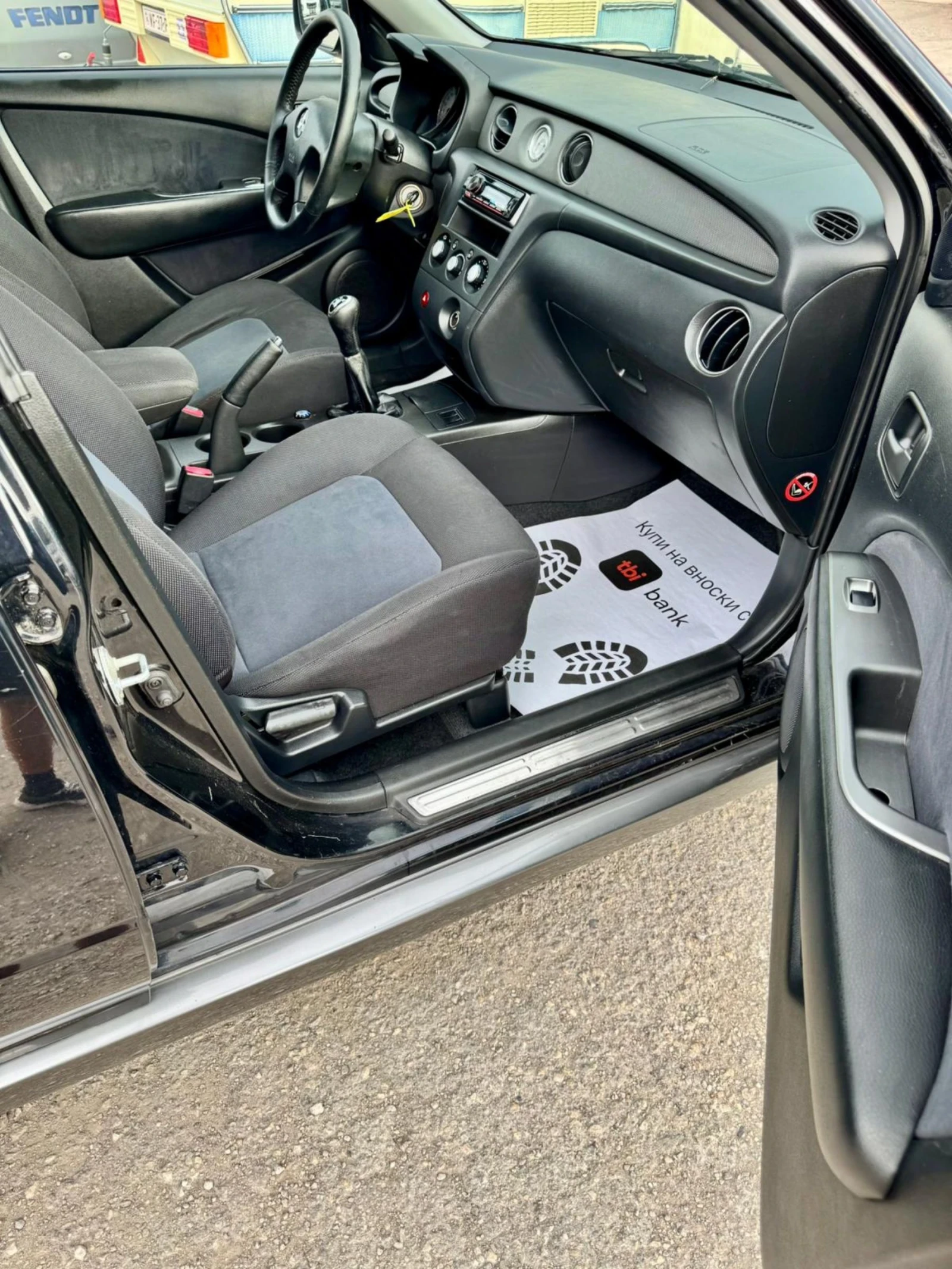 Mitsubishi Outlander 2.0i, ГАЗ - изображение 10