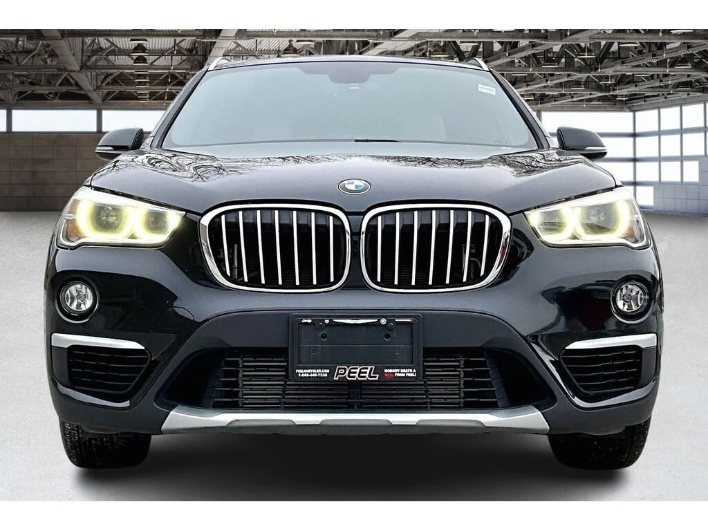 BMW X1 * 28i | Prem Enhanced | Heated Leather | Panoroof  - изображение 4