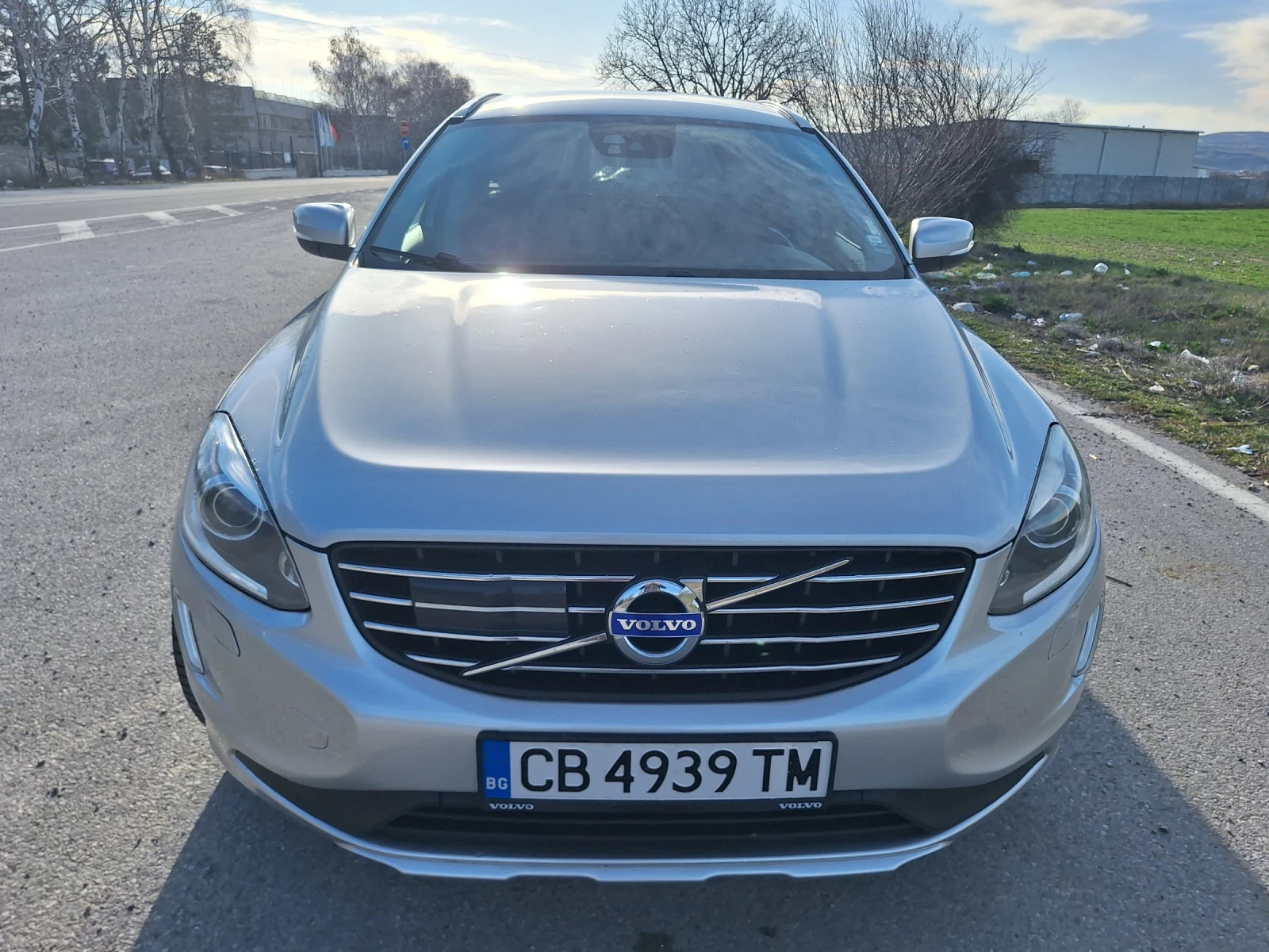 Volvo XC60 2.4 D5, снимка 3 - Автомобили и джипове - 53786700