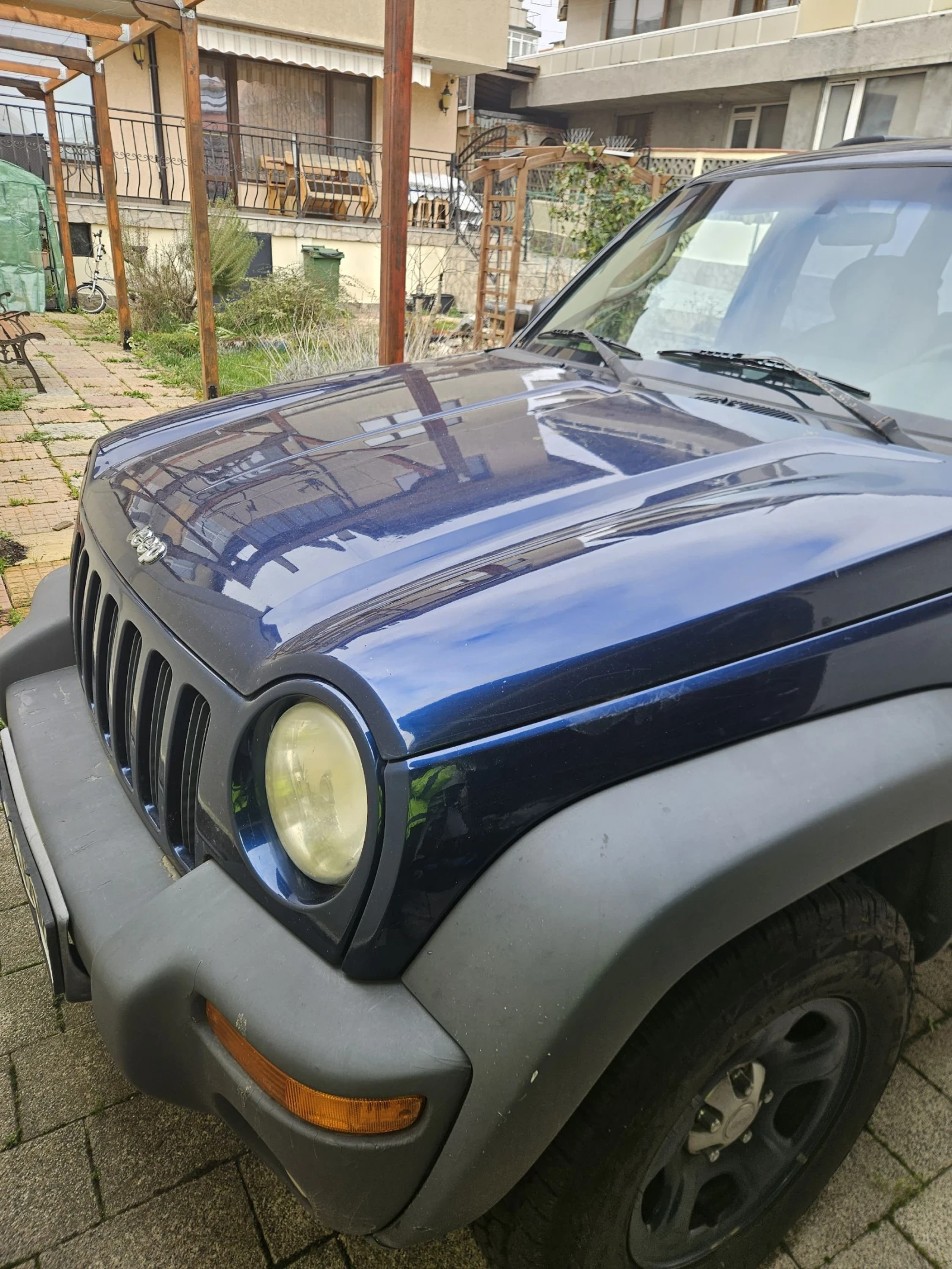 Jeep Cherokee, снимка 2 - Автомобили и джипове - 53807126