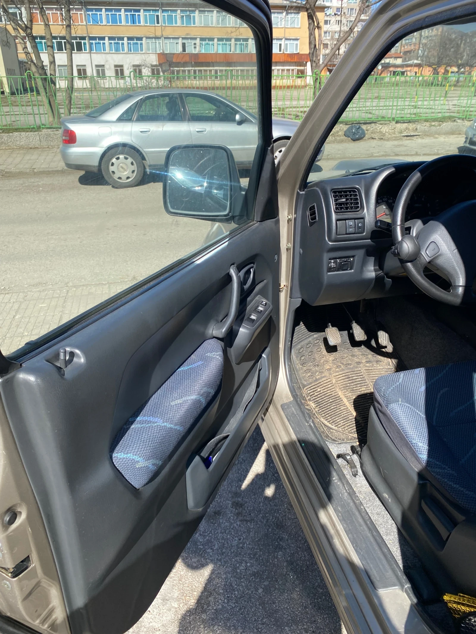 Suzuki Jimny, снимка 3 - Автомобили и джипове - 53815195