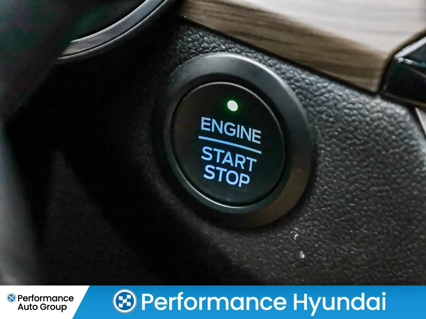 Ford Escape 2.5 HYBRID AWD PANO B&O ПОДГРЕВ ВОЛАН ВИРТУАЛНО Т, снимка 14 - Автомобили и джипове - 53987457