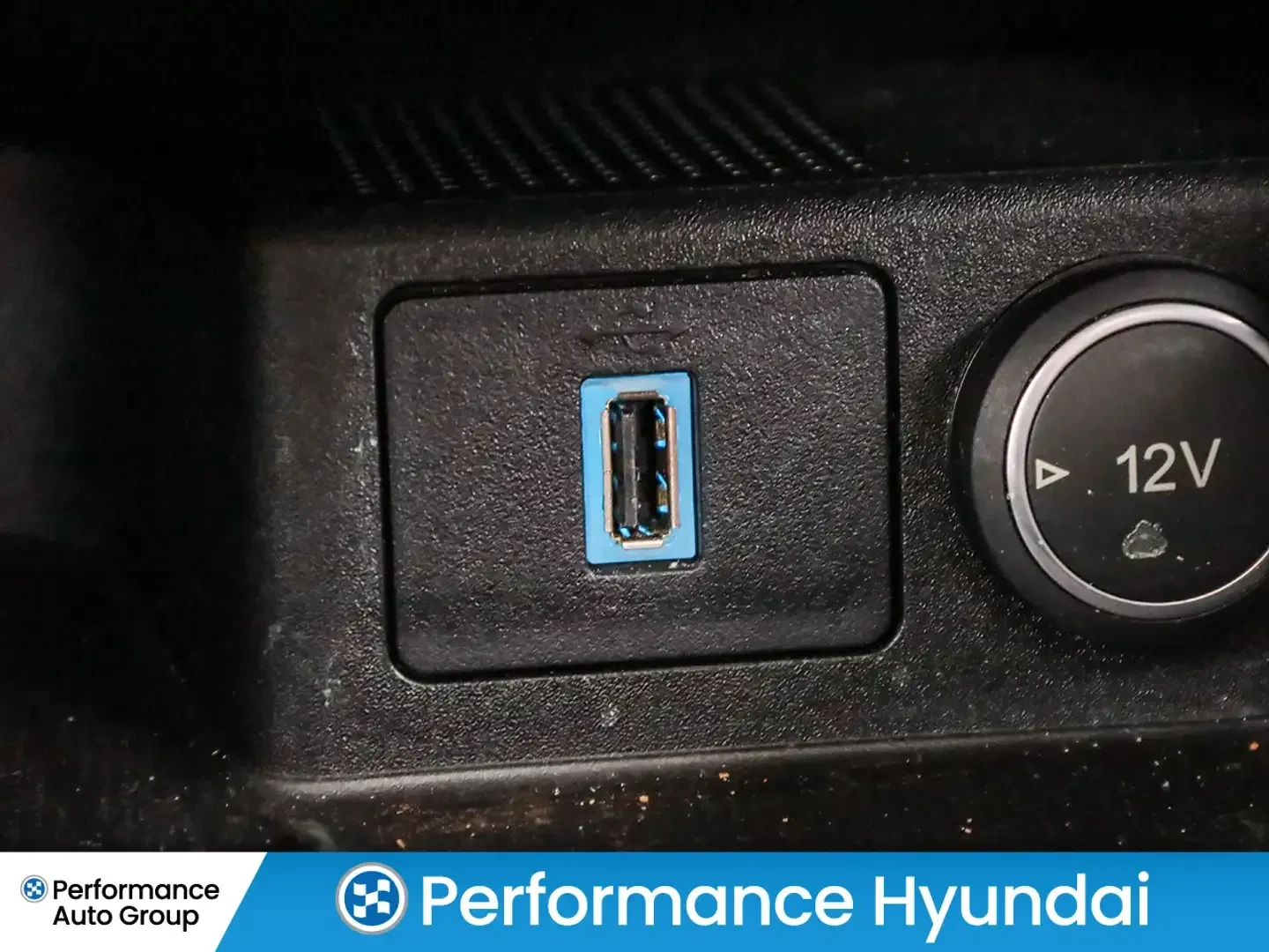 Ford Escape 2.5 HYBRID AWD PANO B&O ПОДГРЕВ ВОЛАН ВИРТУАЛНО Т, снимка 16 - Автомобили и джипове - 53987457