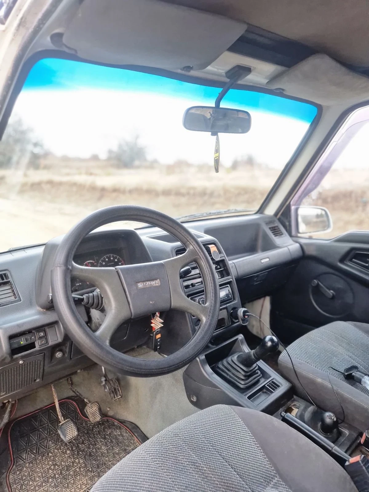 Suzuki Vitara 1.6 8V, снимка 8 - Автомобили и джипове - 54002017