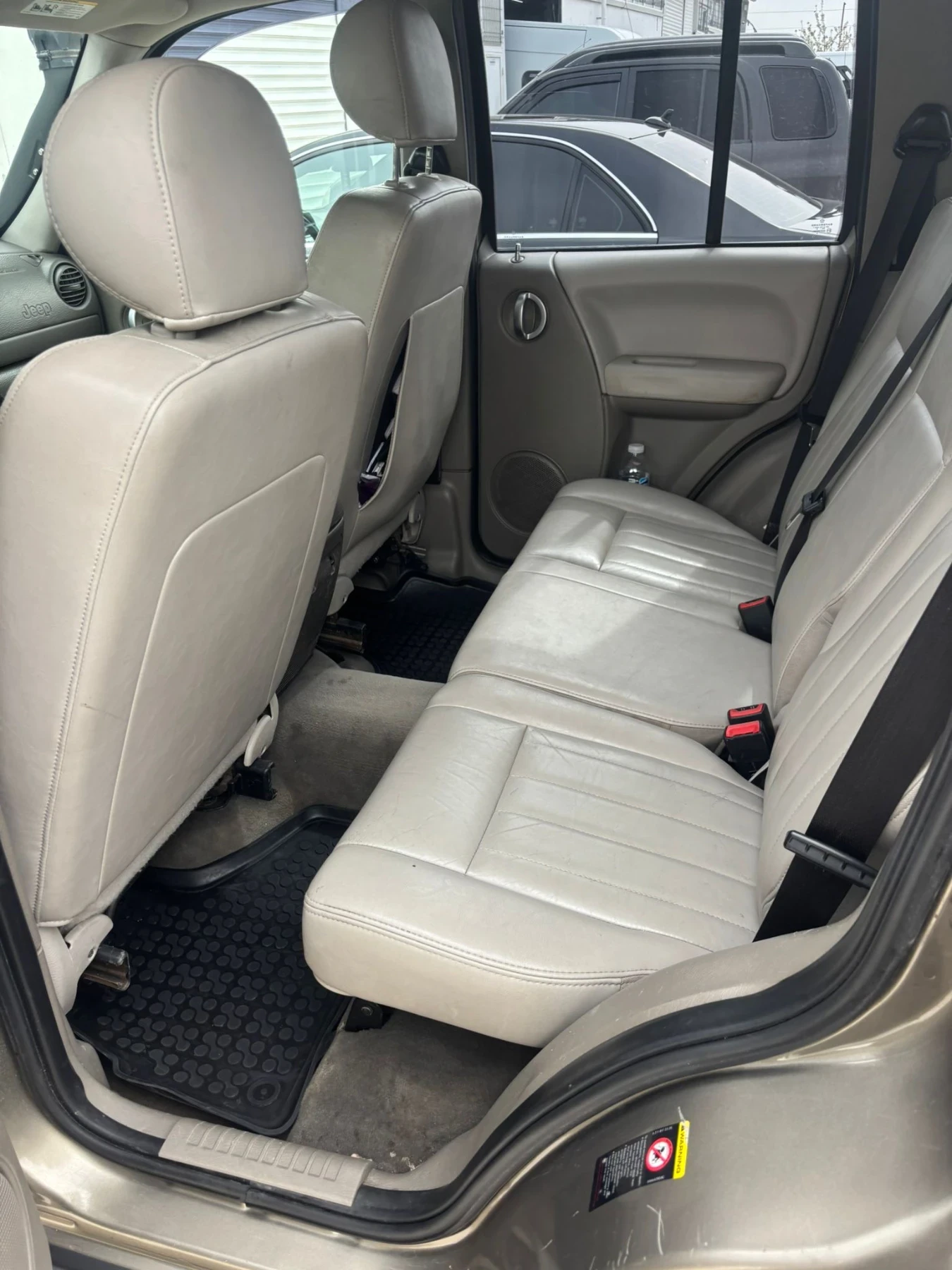 Jeep Cherokee, снимка 9 - Автомобили и джипове - 54217887