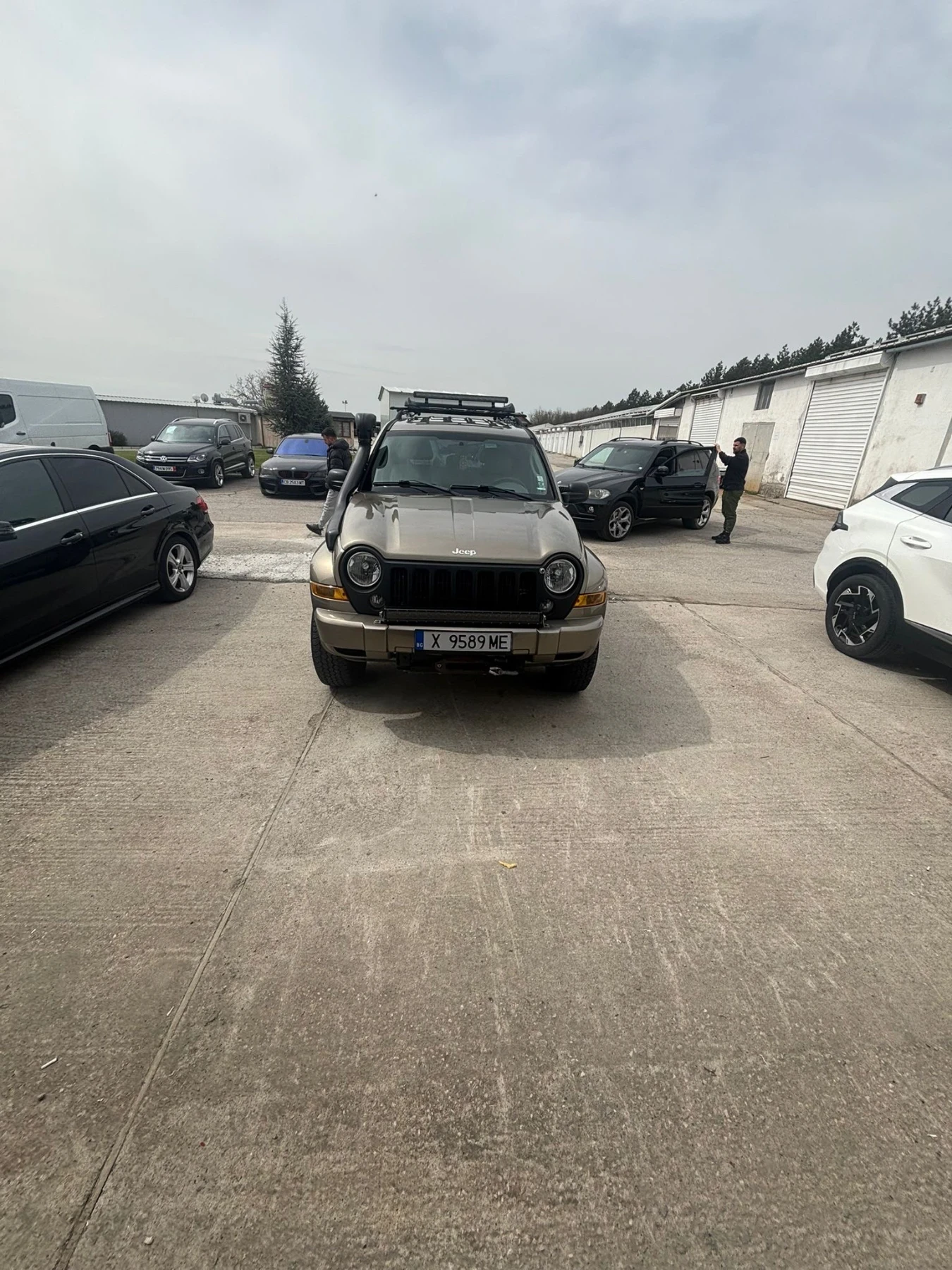 Jeep Cherokee, снимка 5 - Автомобили и джипове - 54217887