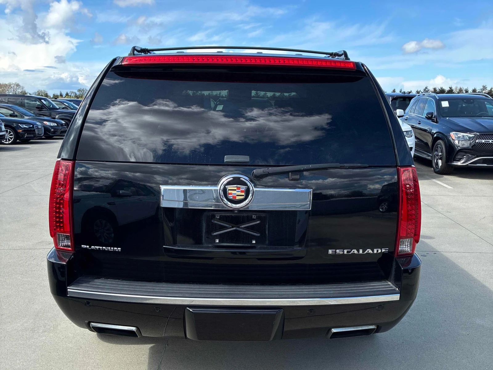 Cadillac Escalade PLATINUM * * CARFAX * * АВТО КРЕДИТ * * , снимка 5 - Автомобили и джипове - 54219341