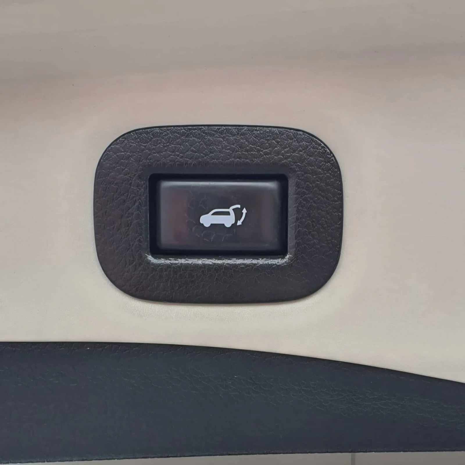 Nissan X-trail 1, 6 DCI130 4WD TEKNA, снимка 16 - Автомобили и джипове - 54238703