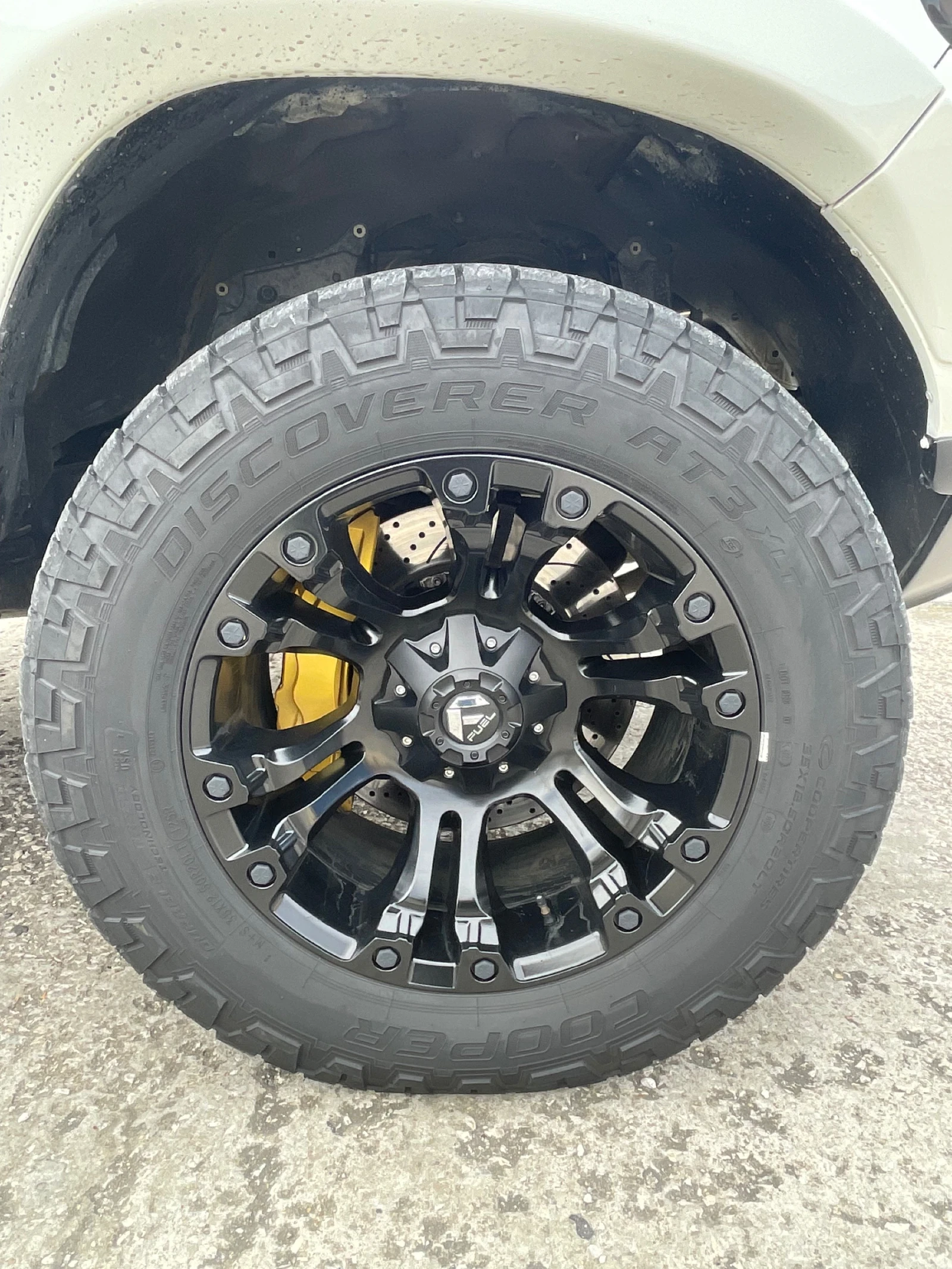 Toyota Land cruiser 200, снимка 12 - Автомобили и джипове - 54289101