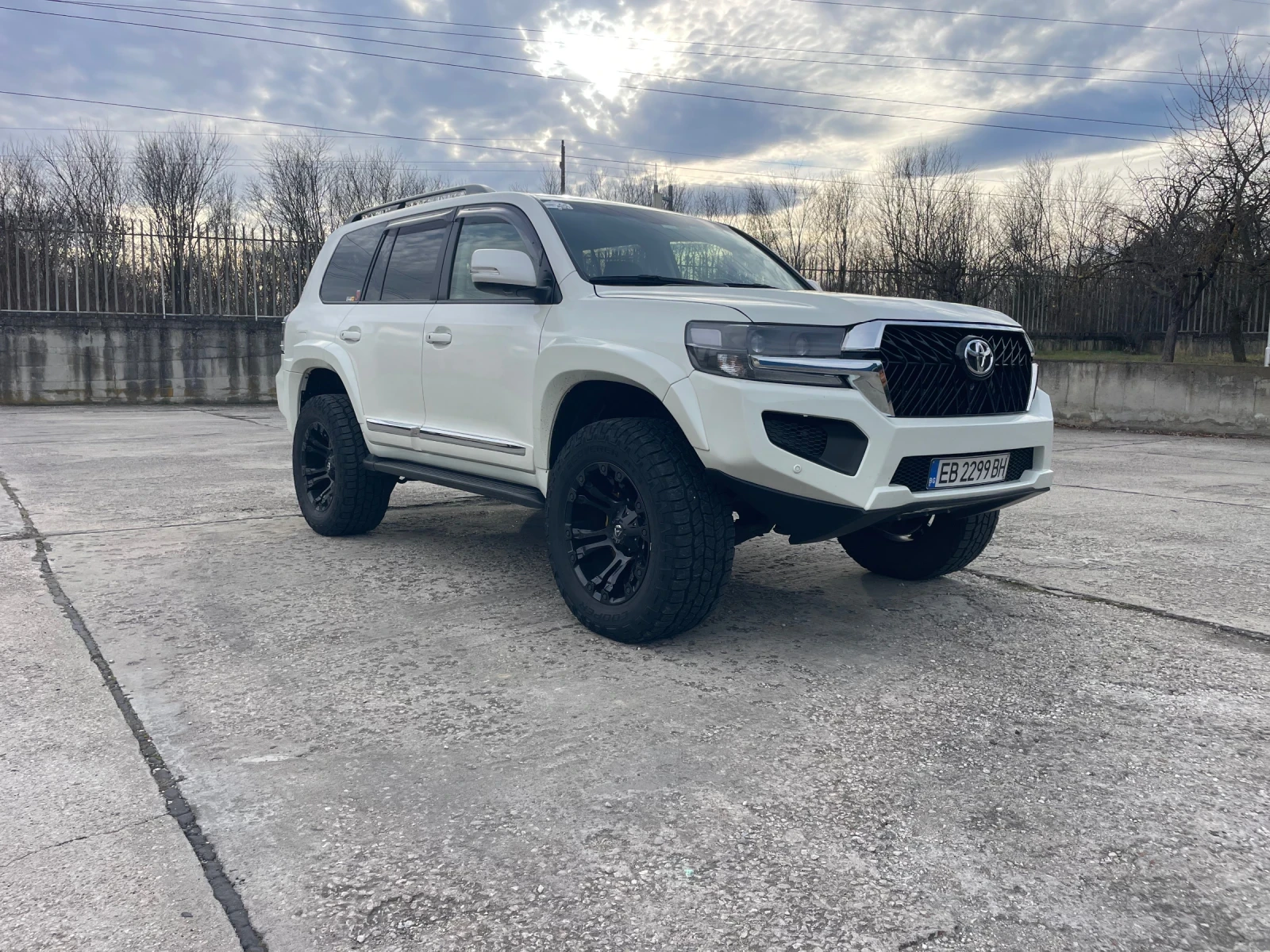 Toyota Land cruiser 200, снимка 2 - Автомобили и джипове - 54289101