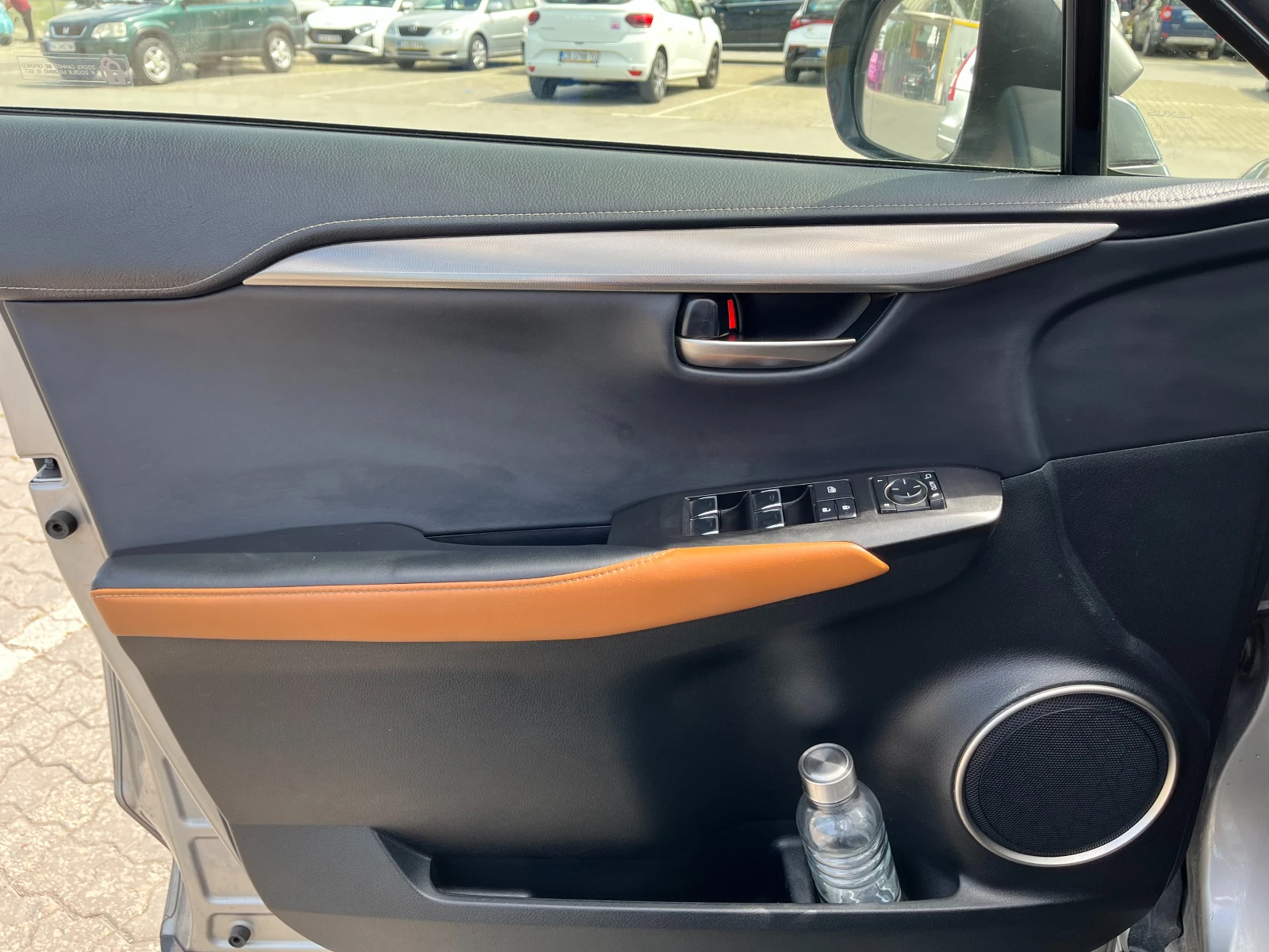 Lexus NX 300h Фейслифт HYBRID, снимка 9 - Автомобили и джипове - 54494021