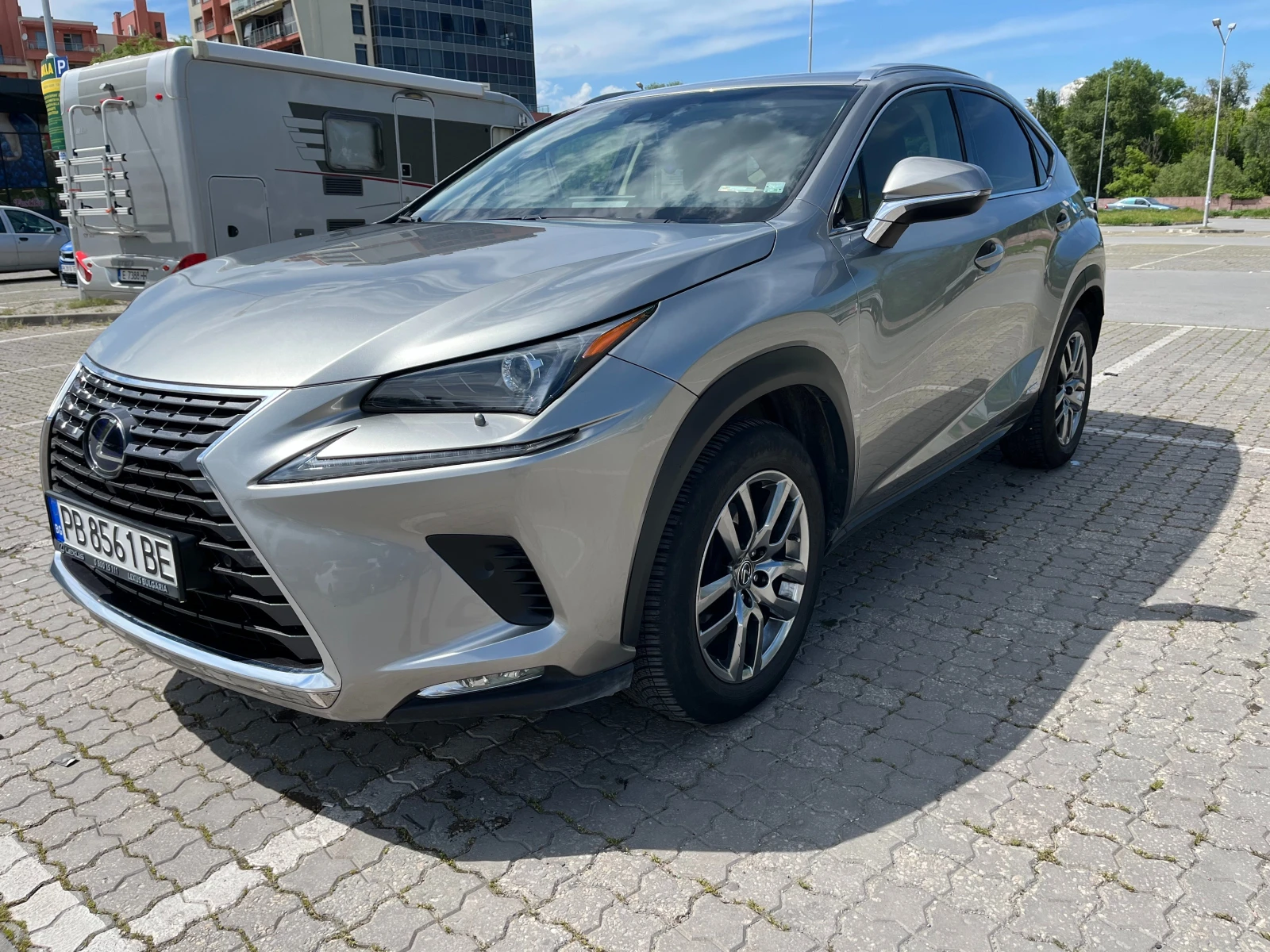 Lexus NX 300h Фейслифт HYBRID, снимка 2 - Автомобили и джипове - 54494021