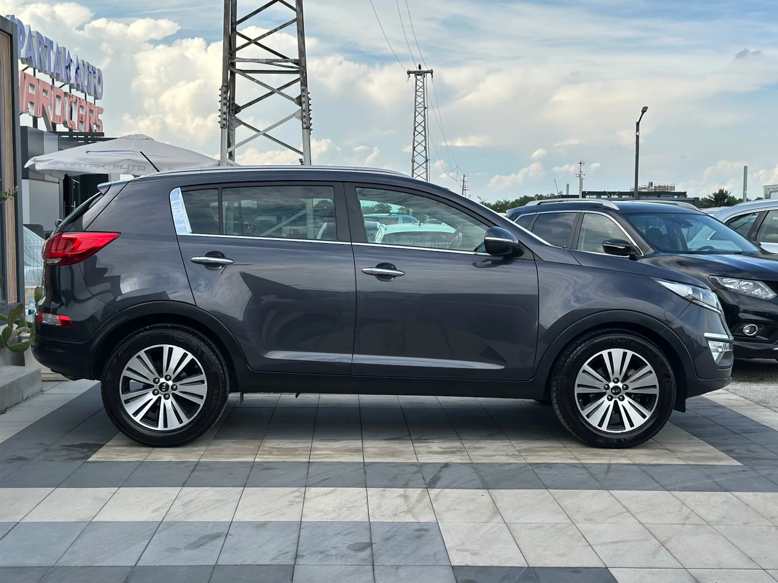 Kia Sportage * Facelift* 120000км.* 1.7CRDI* , снимка 7 - Автомобили и джипове - 54605797