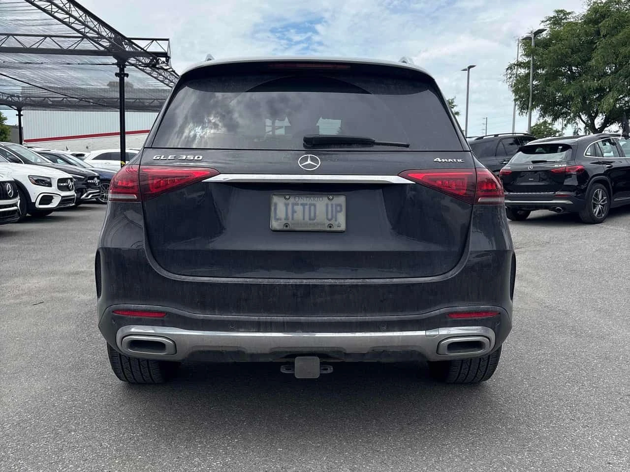 Mercedes-Benz GLE 350  CARFAX * БЕЗ ПЪРВОНАЧАЛНА ВНОСКА, снимка 4 - Автомобили и джипове - 55192406