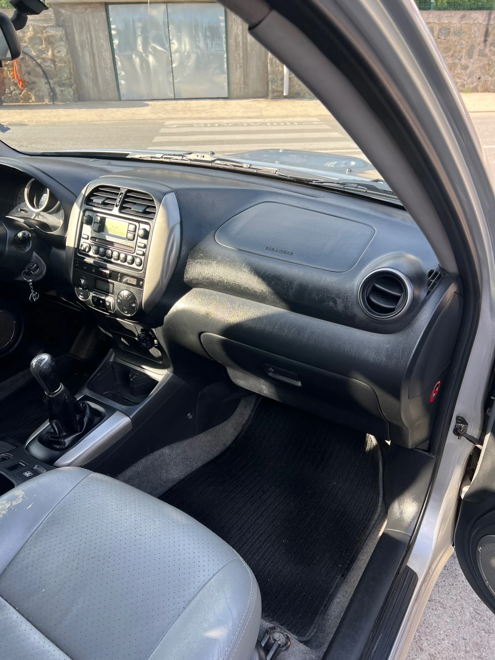 Toyota Rav4, снимка 5 - Автомобили и джипове - 55427981