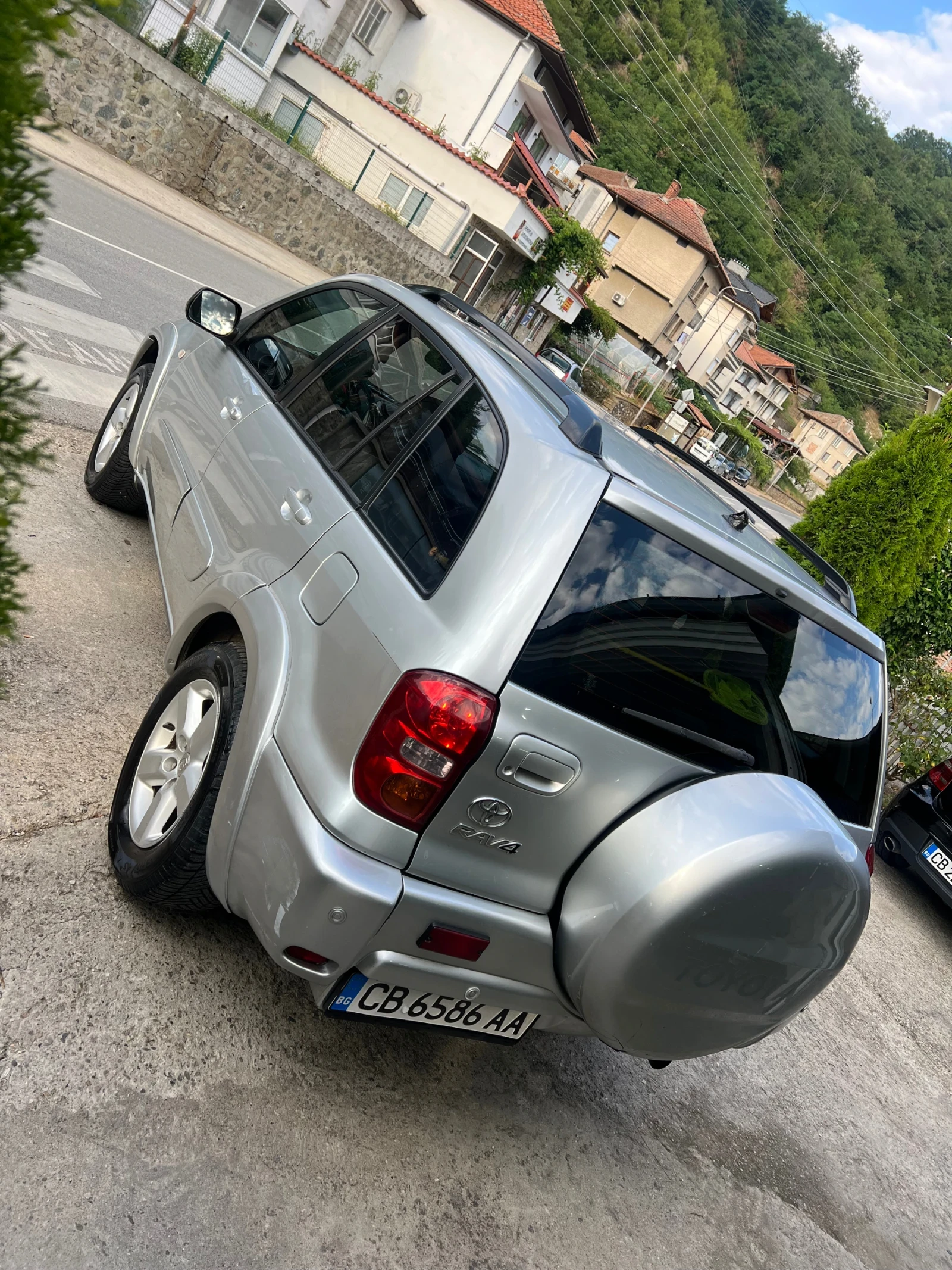 Toyota Rav4, снимка 6 - Автомобили и джипове - 55427981