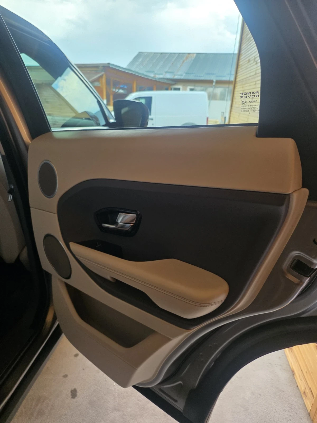 Land Rover Range Rover Evoque 2.0 SI4, снимка 11 - Автомобили и джипове - 56040895