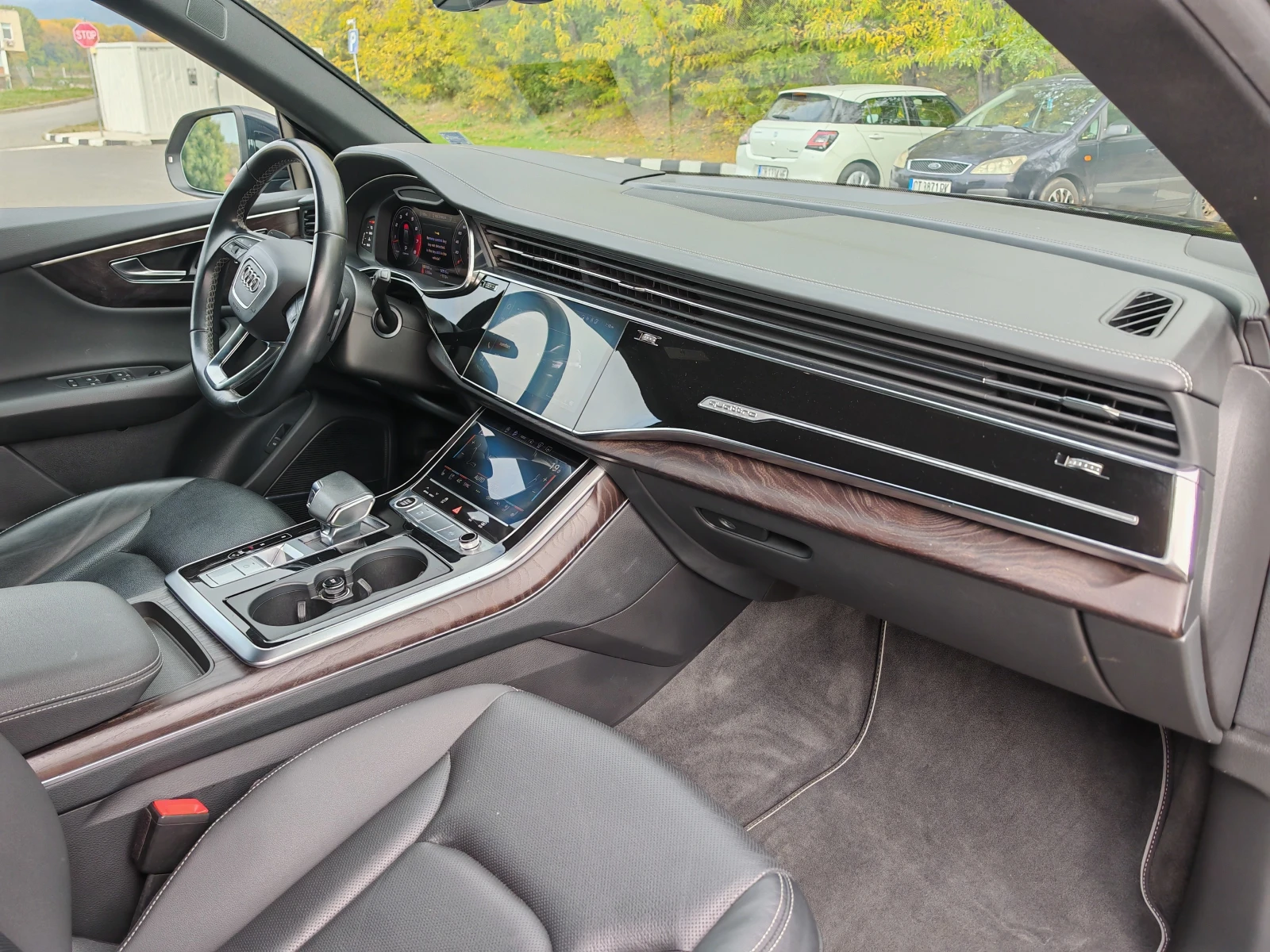 Audi Q8 TECHNIK | S LINE | BLACK OPTIC, снимка 11 - Автомобили и джипове - 56311856