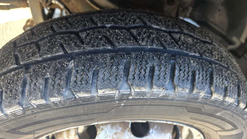 Nissan Capstar 35 13, снимка 10 - Бусове и автобуси - 52856717