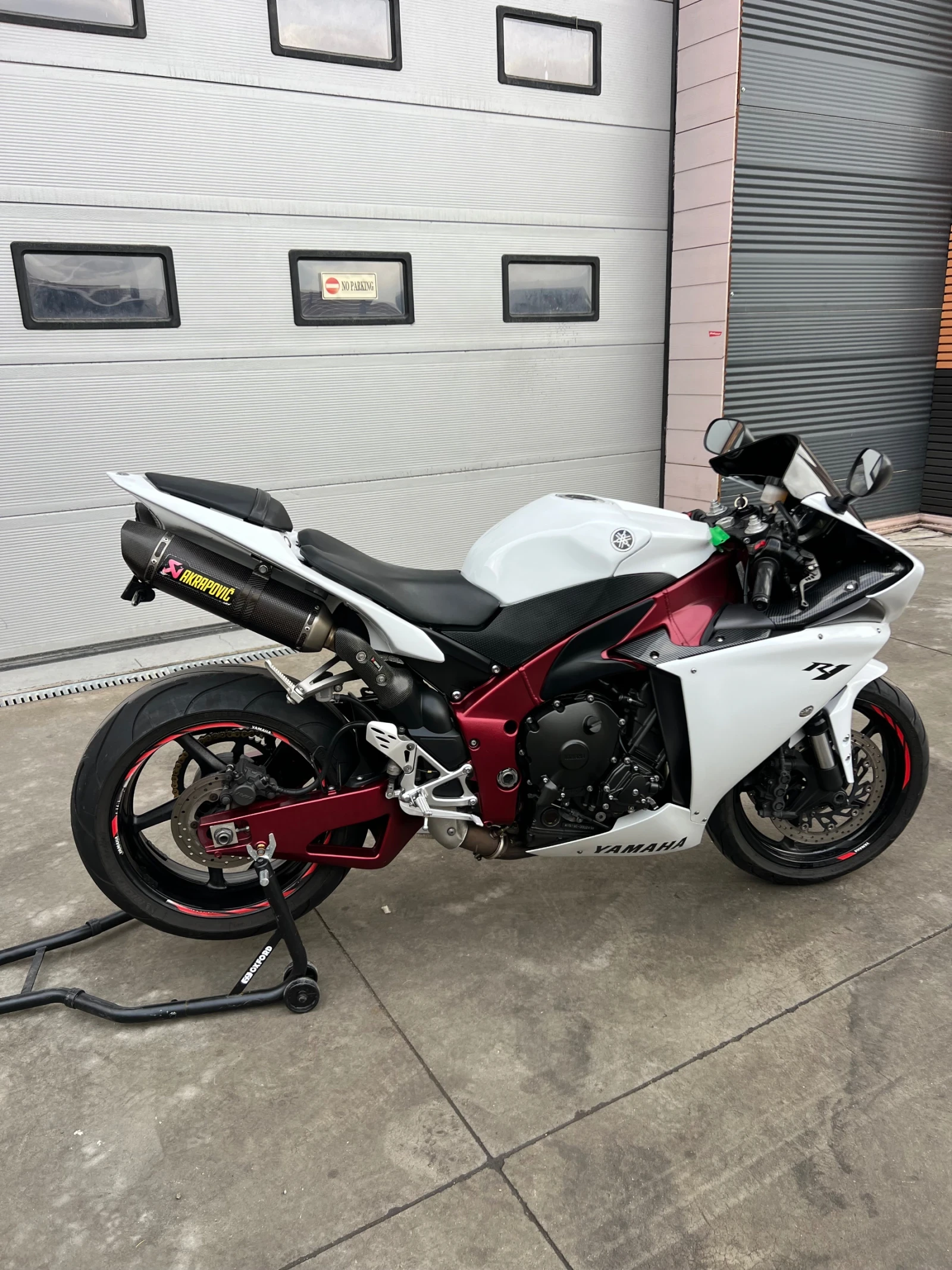 Yamaha YZF-R1 R1 BIG BANG Akrapovic, снимка 9 - Мотоциклети и мототехника - 53999769