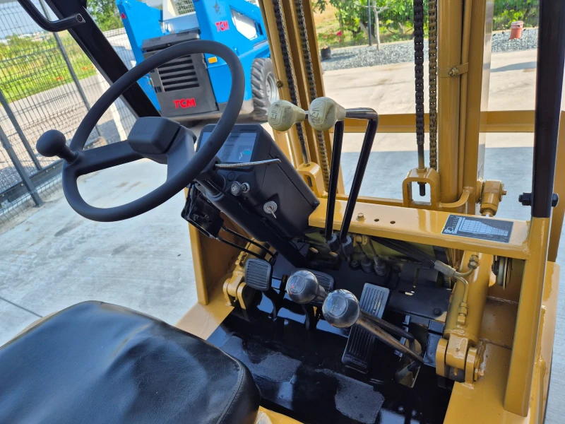 Мотокар Mitsubishi 1.5 тона / ПЕРФЕКТЕН / КАТО НОВ, снимка 11 - Индустриална техника - 49458968