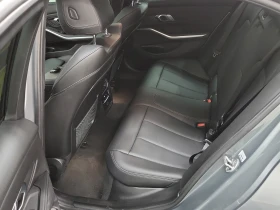 BMW 320, снимка 12