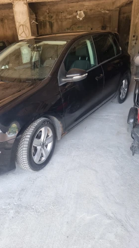 VW Golf 1.6 ТДИ, снимка 2