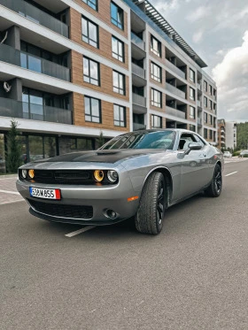 Dodge Challenger Sxt Plus, снимка 1