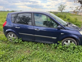 ������ Renault Scenic