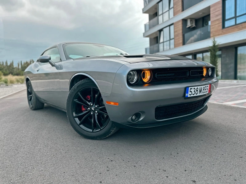 Dodge Challenger Sxt Plus, снимка 2 - Автомобили и джипове - 45900578