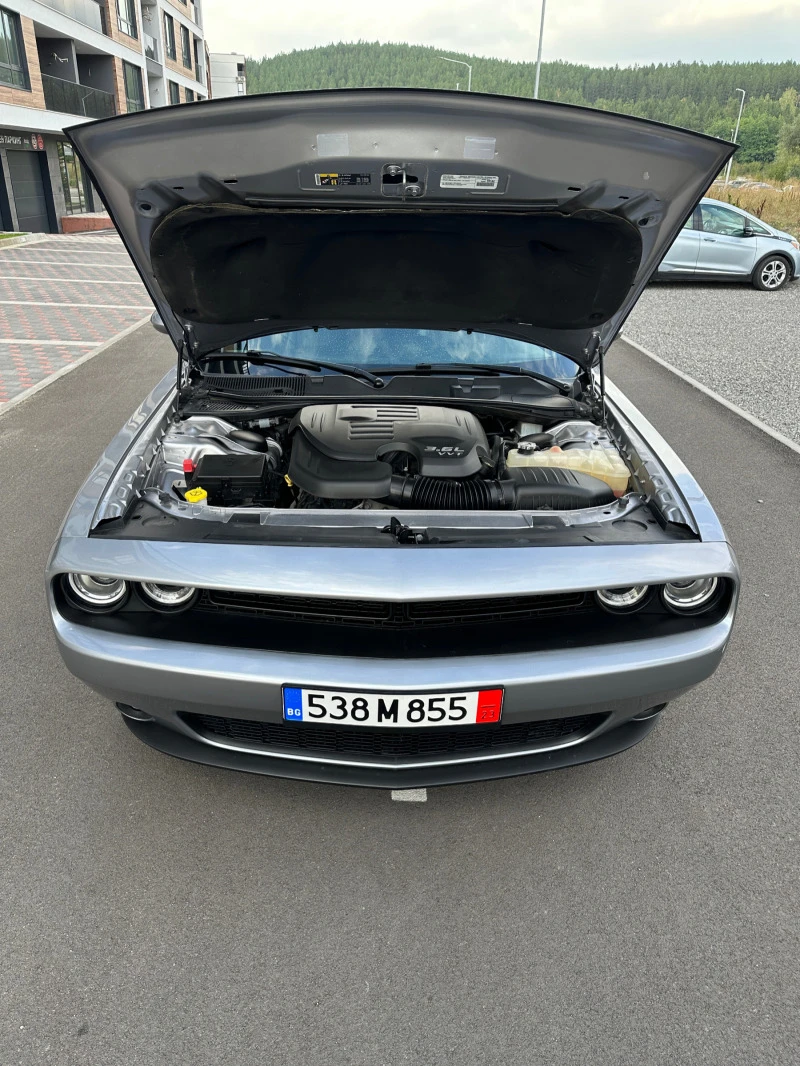 Dodge Challenger Sxt Plus, снимка 8 - Автомобили и джипове - 45900578