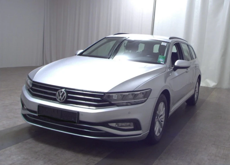 VW Passat 2.0TDI FACELIFT MATRIX Business LED Теглич ЛИЗИНГ, снимка 1 - Автомобили и джипове - 47372349