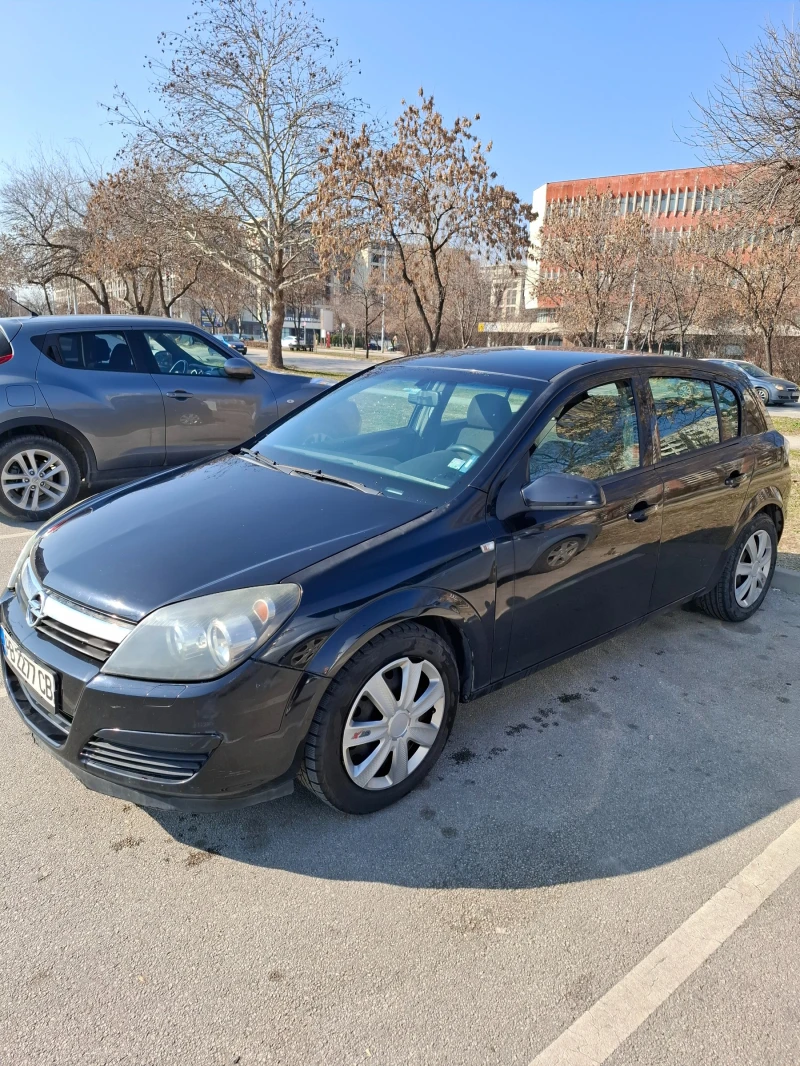 Opel Astra 1.7 CDTI, снимка 4 - Автомобили и джипове - 49038868