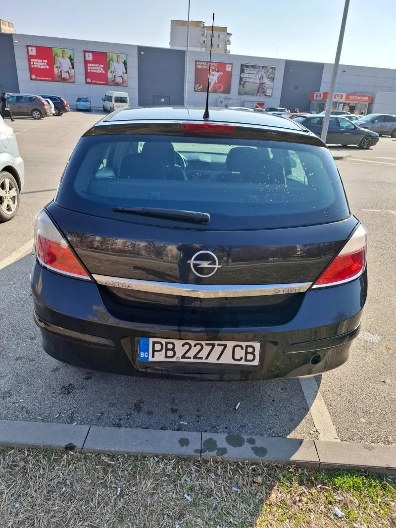 Opel Astra 1.7 CDTI, снимка 6 - Автомобили и джипове - 49038868