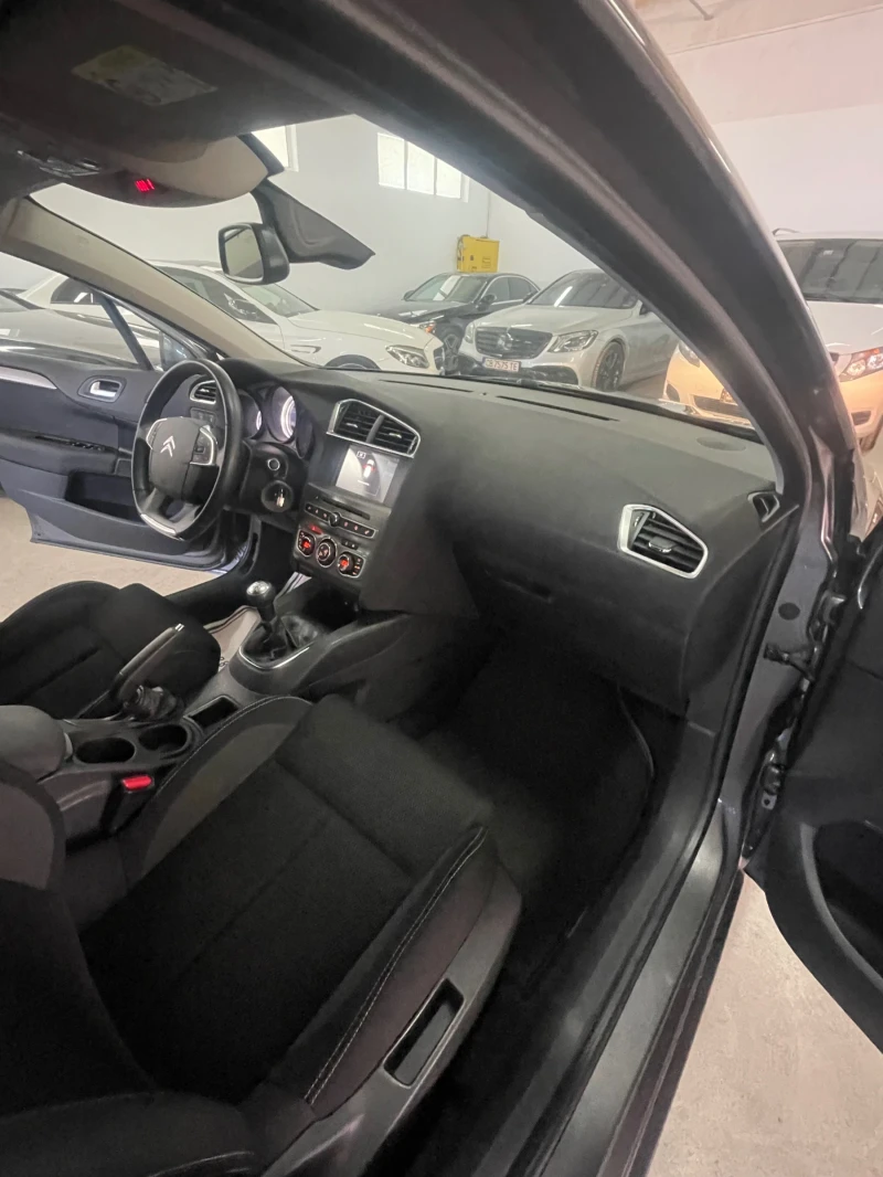 Citroen C4 1.2i/THP/110 hp/BVM5/Евро 6/Парктр/Нави/ 92хил км/, снимка 12 - Автомобили и джипове - 49393439